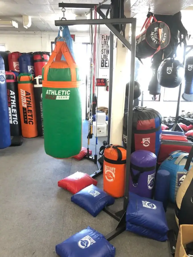 Best Heavy Bag Stands 2020 Must Read Before You Buy Boxing Addicts